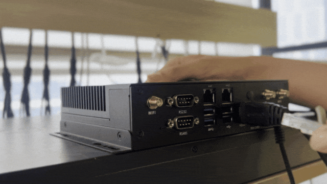 640 (1).gif